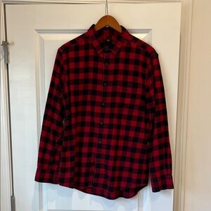 Red and Black Buffalo Check Men’s Flannel Shirt